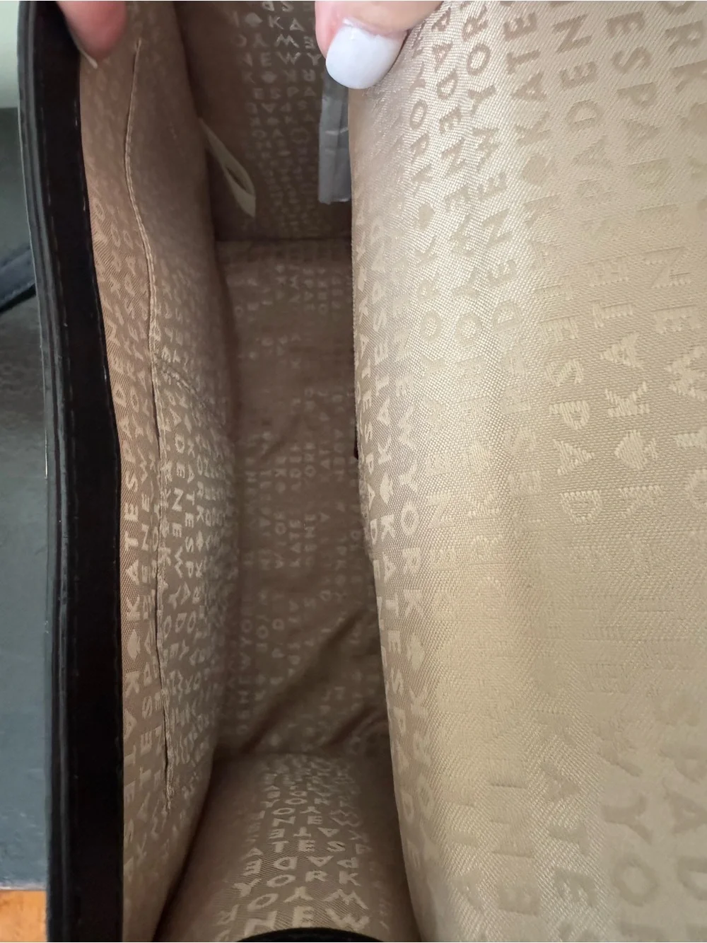 Kate Spade New York Harwood Place Doris Satchel EUC